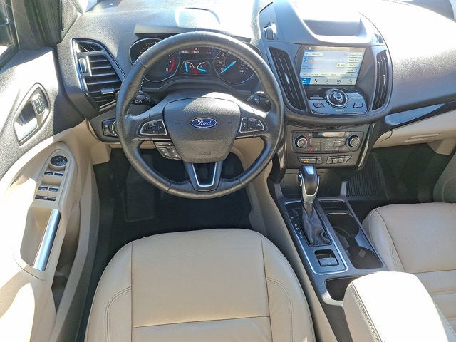 2019 Ford Escape Titanium w/Navi