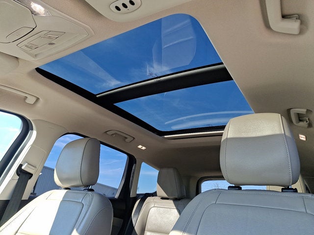 2019 Ford Escape Titanium w/Navi