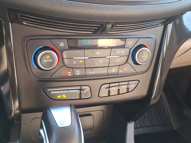 2019 Ford Escape Titanium w/Navi