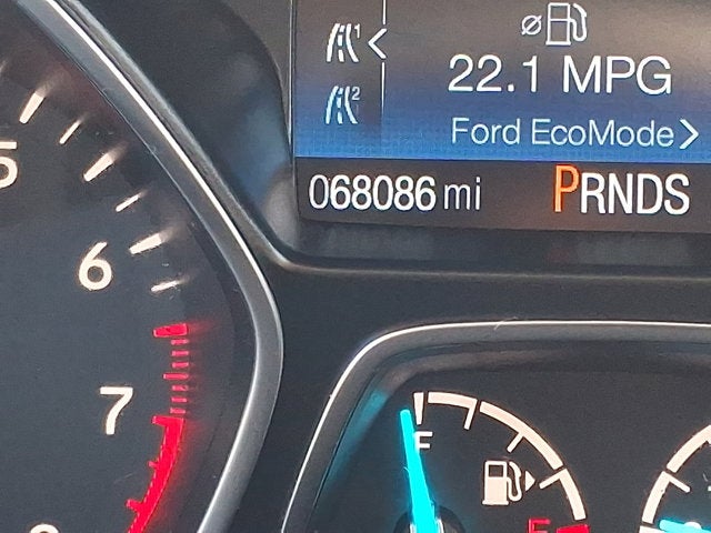 2019 Ford Escape Titanium w/Navi