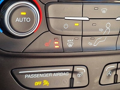 2019 Ford Escape Titanium w/Navi