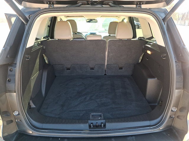 2019 Ford Escape Titanium w/Navi