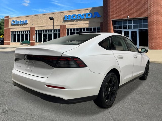 2025 Honda Accord Sedan SE