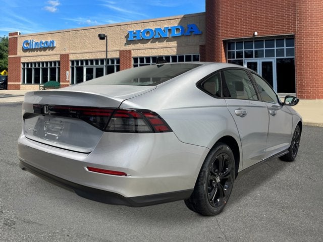 2025 Honda Accord Sedan SE