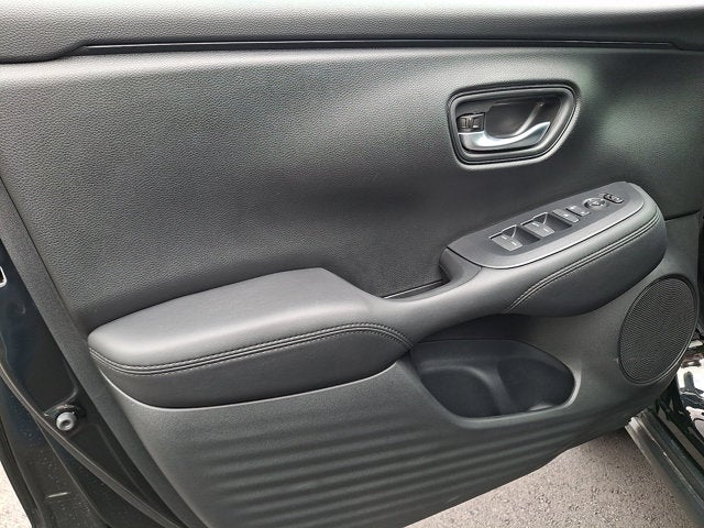 2027 Honda HR-V LX - Photo 12