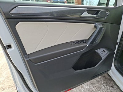 2018 Volkswagen Tiguan SEL Premium w/Navi