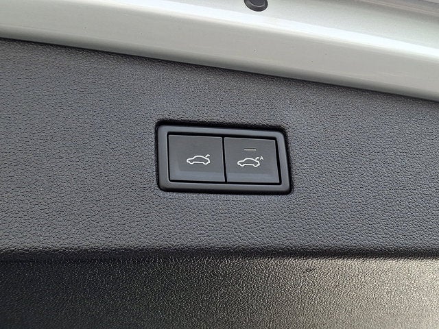 2018 Volkswagen Tiguan SEL Premium w/Navi