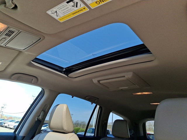 2018 Honda Pilot Touring w/Navi