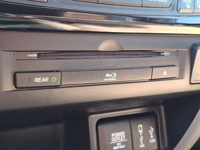 2018 Honda Pilot Touring w/Navi