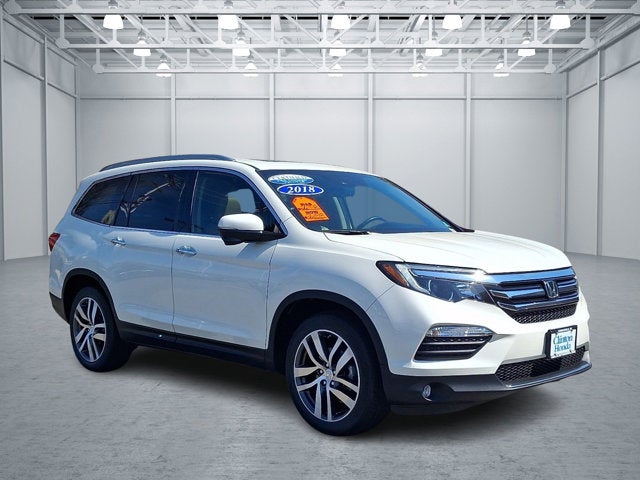 2018 Honda Pilot Touring w/Navi