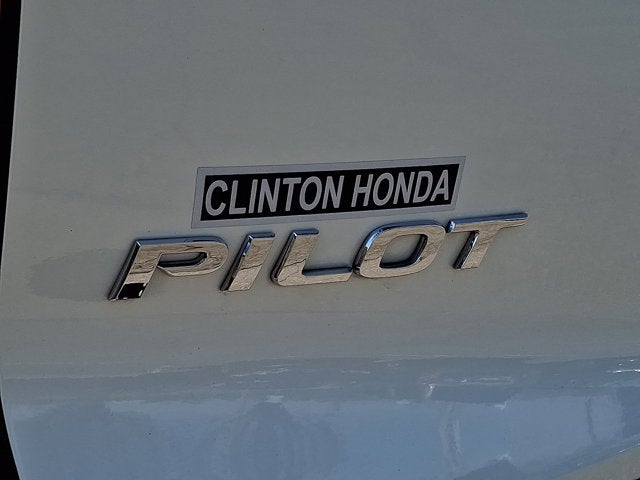 2018 Honda Pilot Touring w/Navi