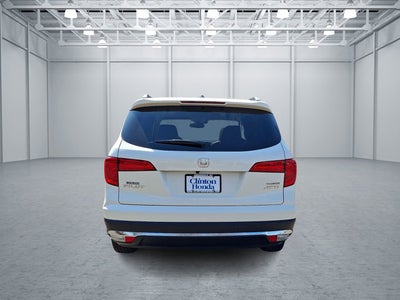 2018 Honda Pilot Touring w/Navi