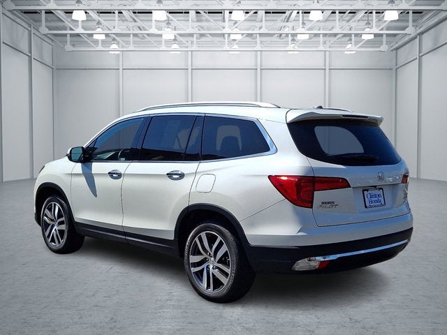 2018 Honda Pilot Touring w/Navi