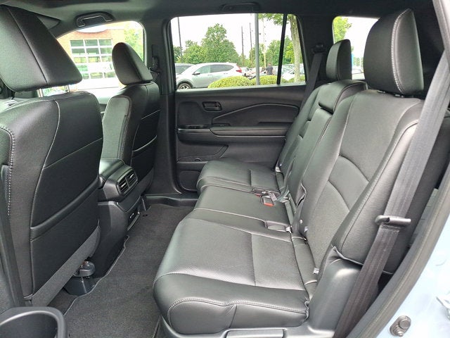 2025 Honda Passport EX-L - Photo 10