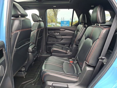 2024 Honda Pilot TrailSport w/Navi