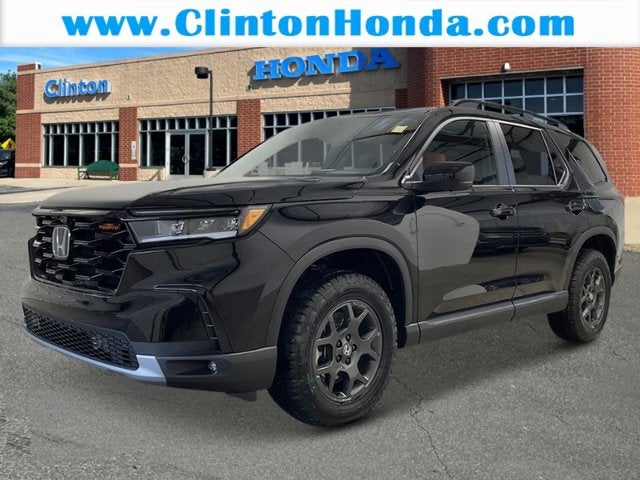 2025 Honda Pilot TrailSport