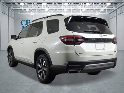 2025 Honda Pilot Touring