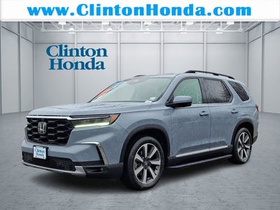 2023 Honda Pilot Elite w/Navi