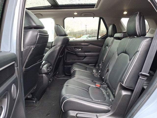 2023 Honda Pilot Elite w/Navi