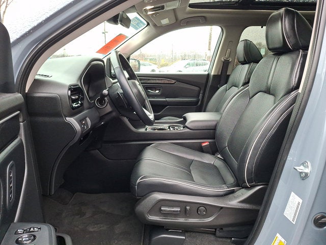 2023 Honda Pilot Elite w/Navi