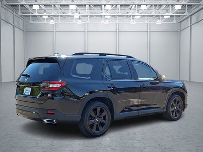 2025 Honda Pilot Black Edition w/Navi