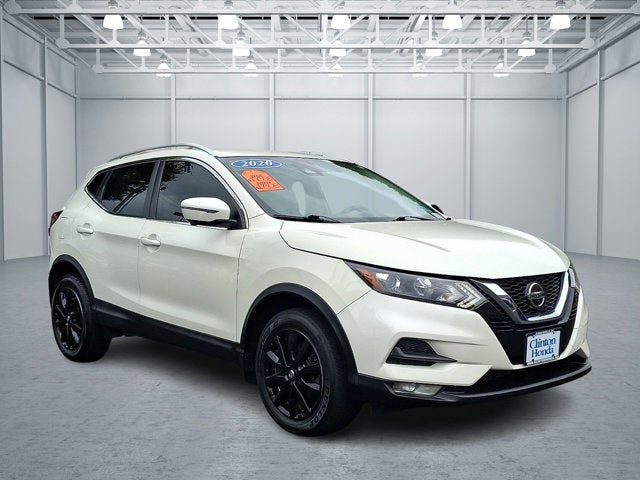 2020 Nissan Rogue Sport SV