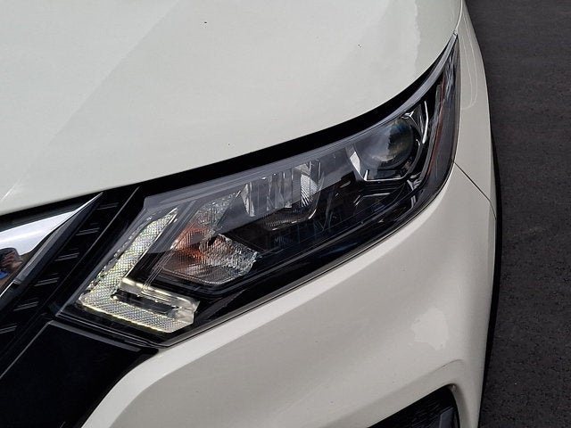 2020 Nissan Rogue Sport SV